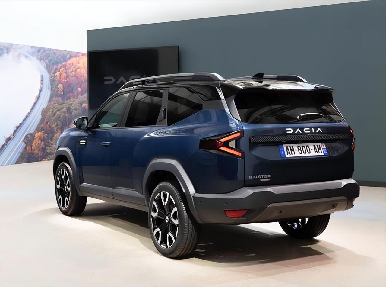 又一高顏值SUV,車長4570mm,搭載1.2T+48V輕混,后排放倒就是床