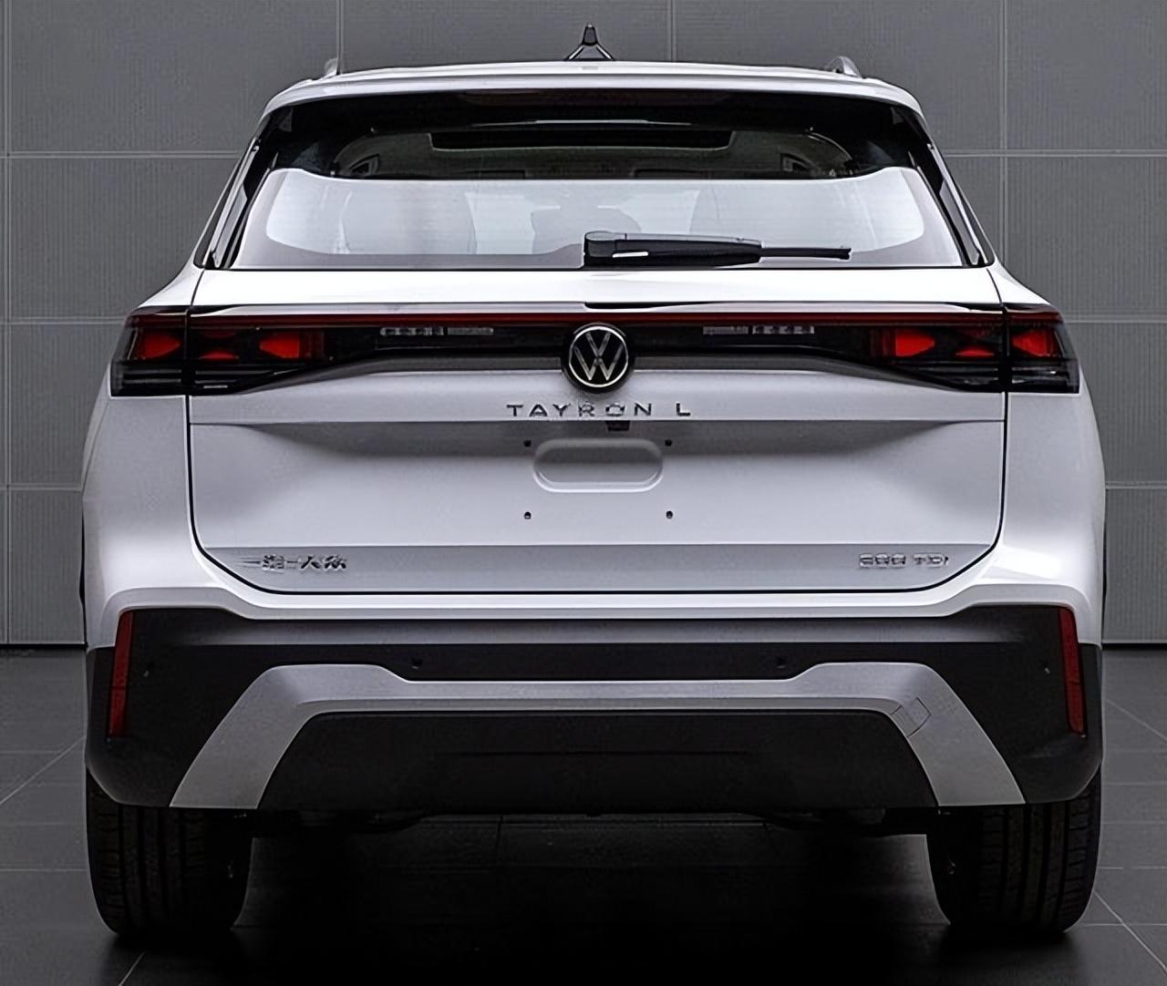 大眾新車來(lái)了,車長(zhǎng)4695mm,提供三套動(dòng)力組合,10月10日正式亮相