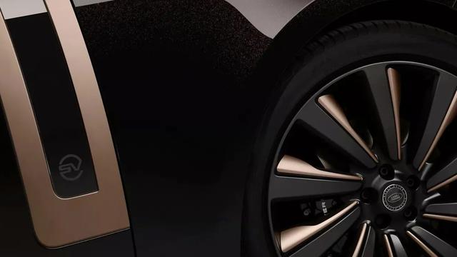 行政級SUV來了,車長5258mm,配23英寸輪圈+直六發(fā)動機,限量12臺