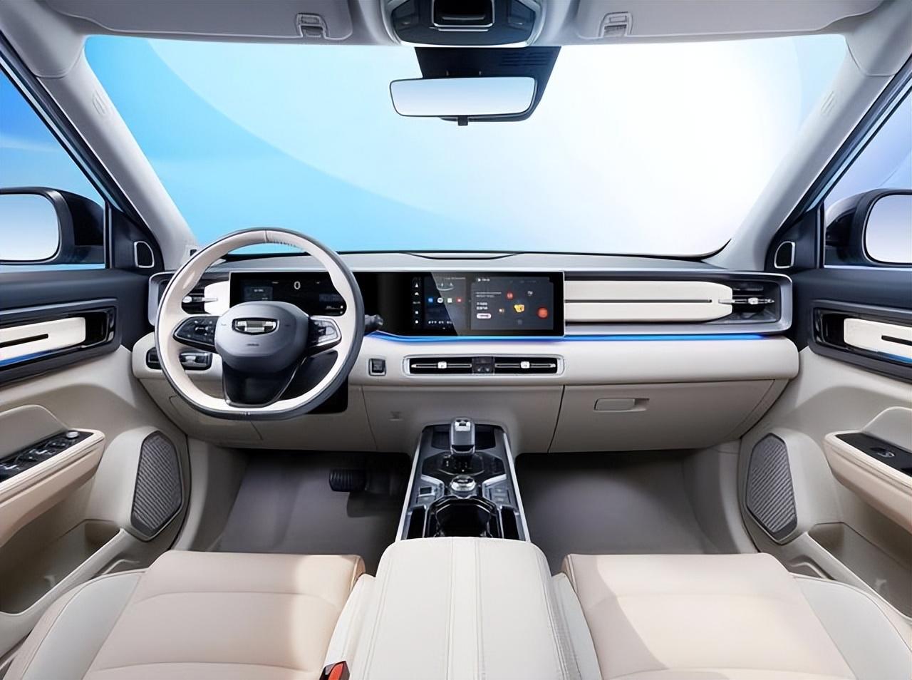 城市硬派SUV,車長4442mm,新增“小書包”,搭載1.5TD四缸+7DCT