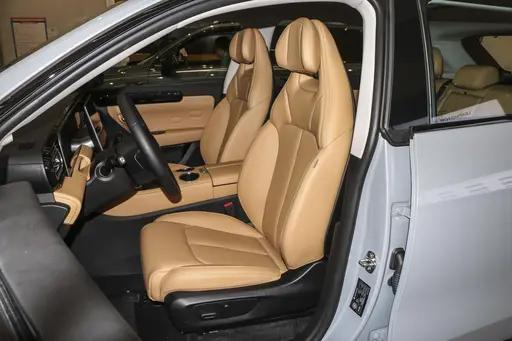 配1.5L增程動力,定位中型SUV,零跑C11怎么樣?